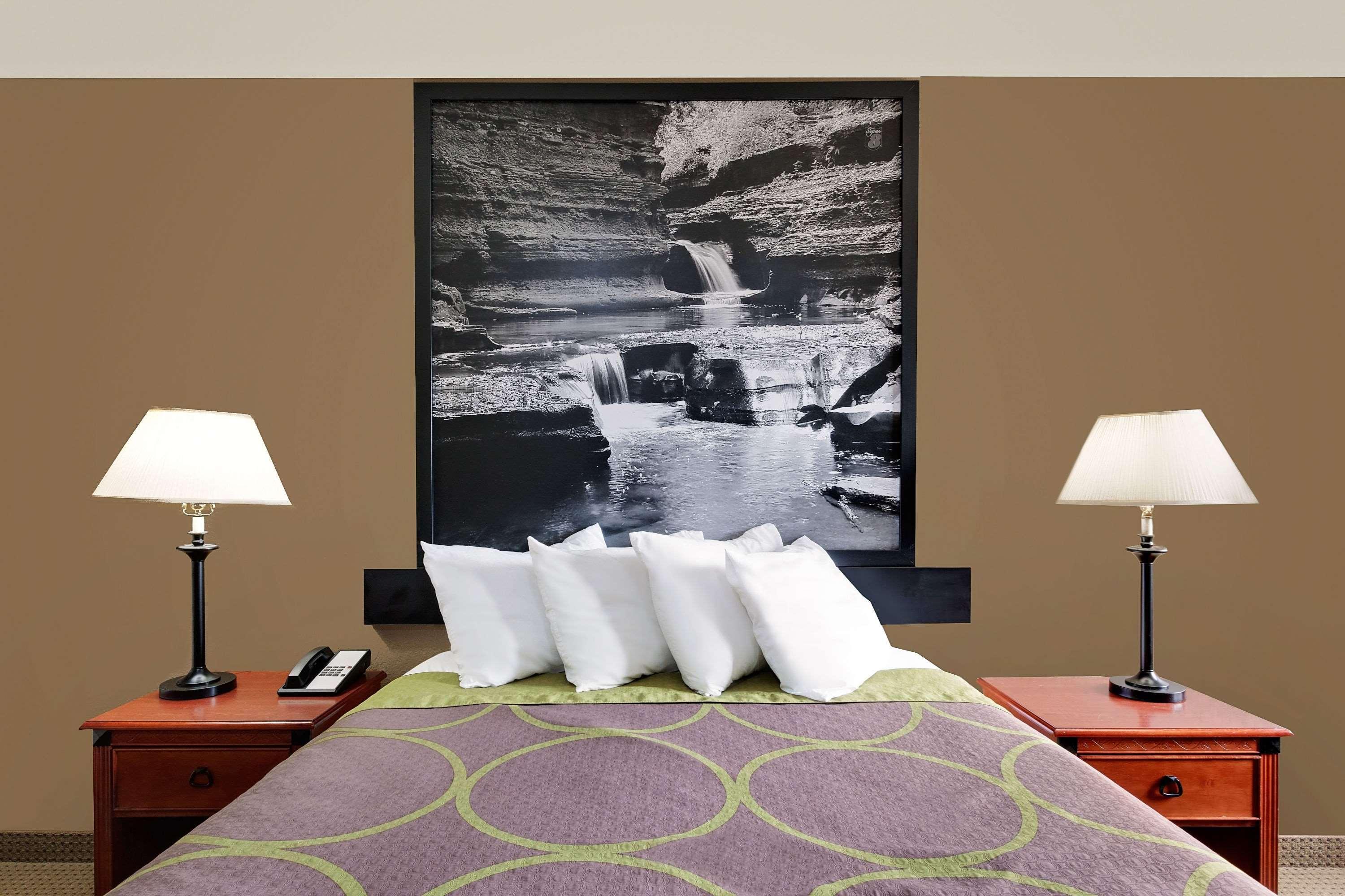 Hotel Super 8 By Wyndham Ithaca Exterior foto